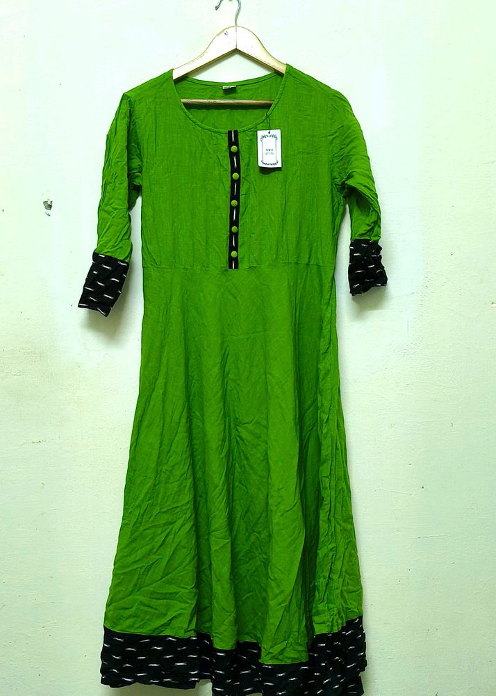 Trendy New Anarkali Green Kurti For Women