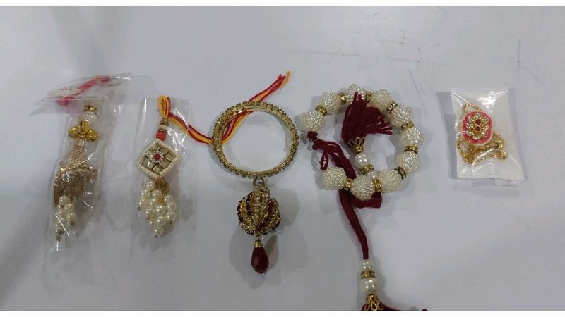 Embellished women Rakhi &amp; Bracelet Set of 5
