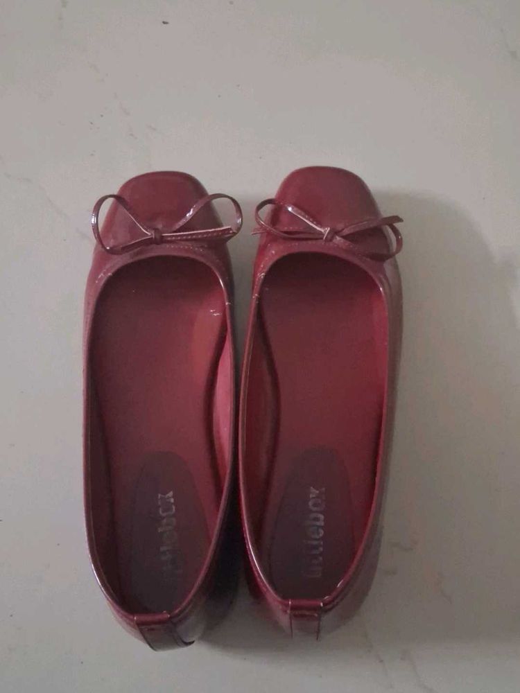 Chic Wine Red Ballet Flats