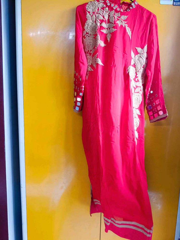 Red Embroidered Women's Straight Kurti | Elegant P