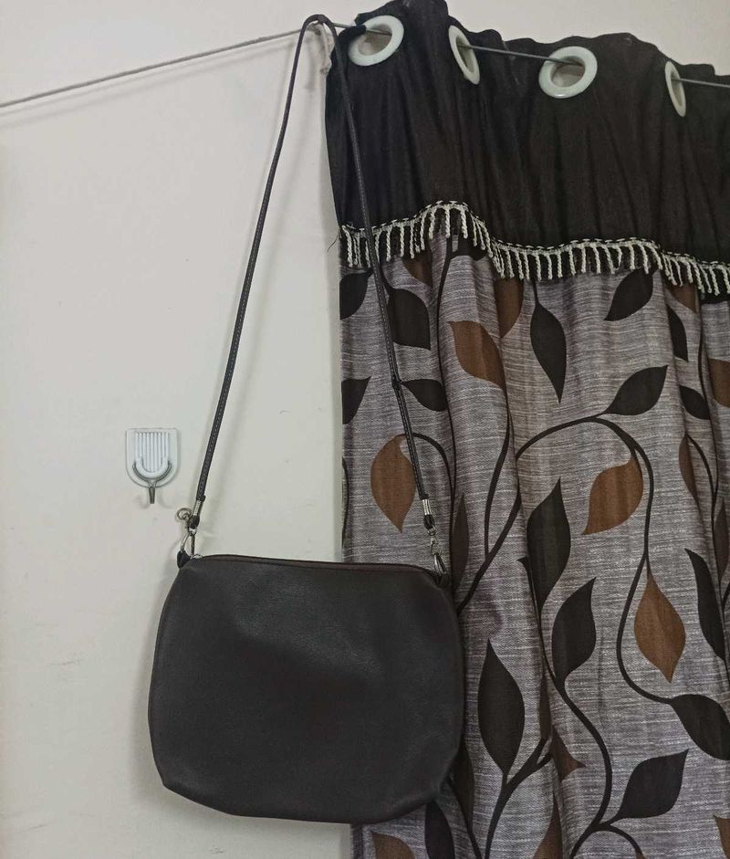 Chic Brown Crossbody Bag
