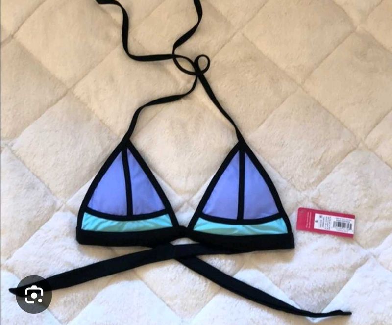 Stylish Color Block Bikini Top