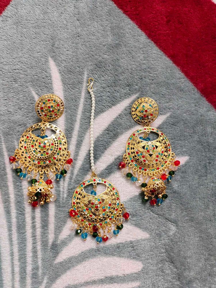 Earrings and Maang Tikka Set