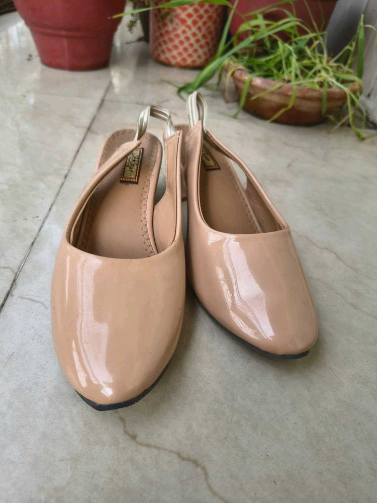 Elegant Nude Slingback Heels
