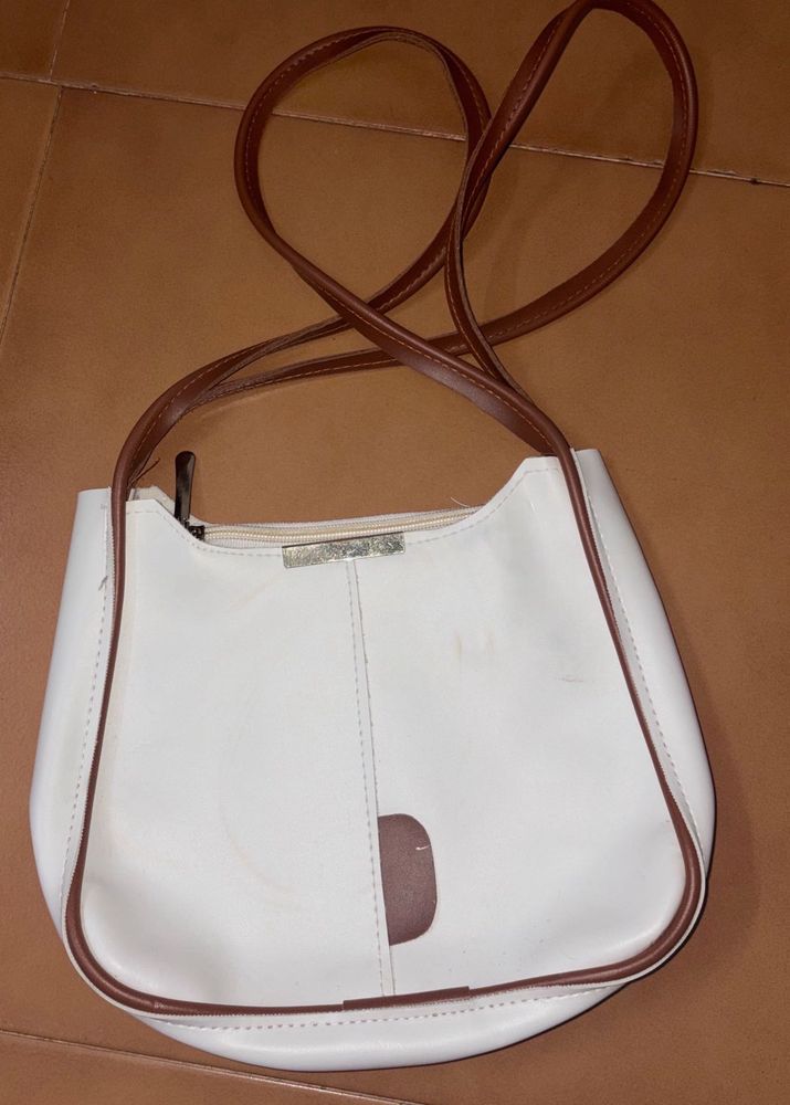 Stylish White Bag
