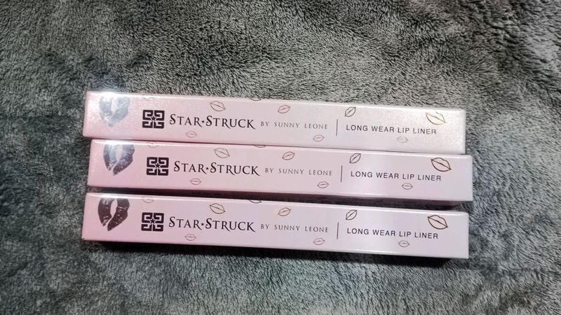Star Struck Lip Liner