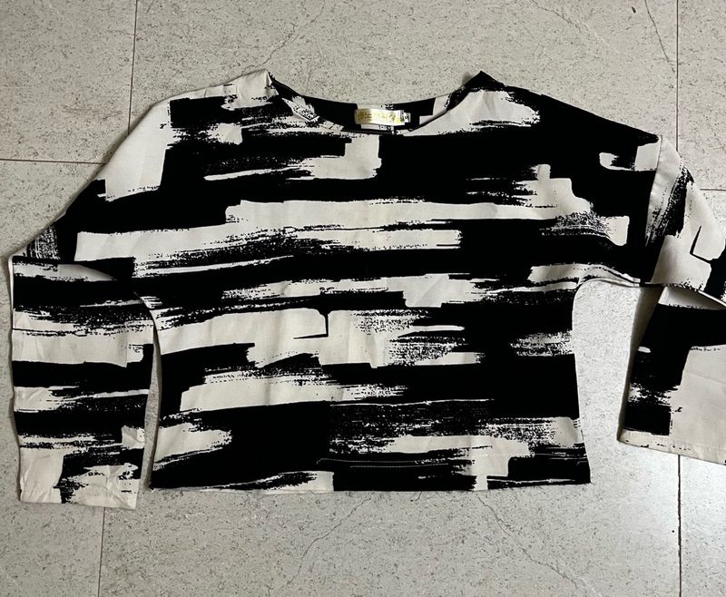 Monochrome Abstract Print Top