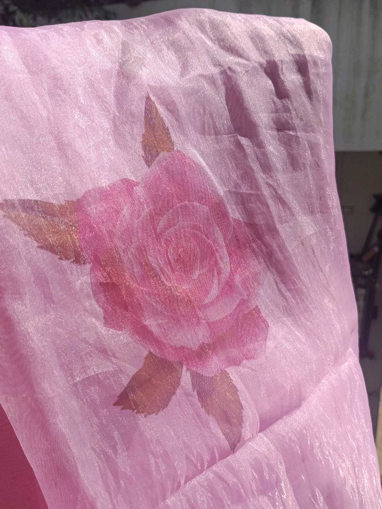 Elegant Pink Saree with Rose Print