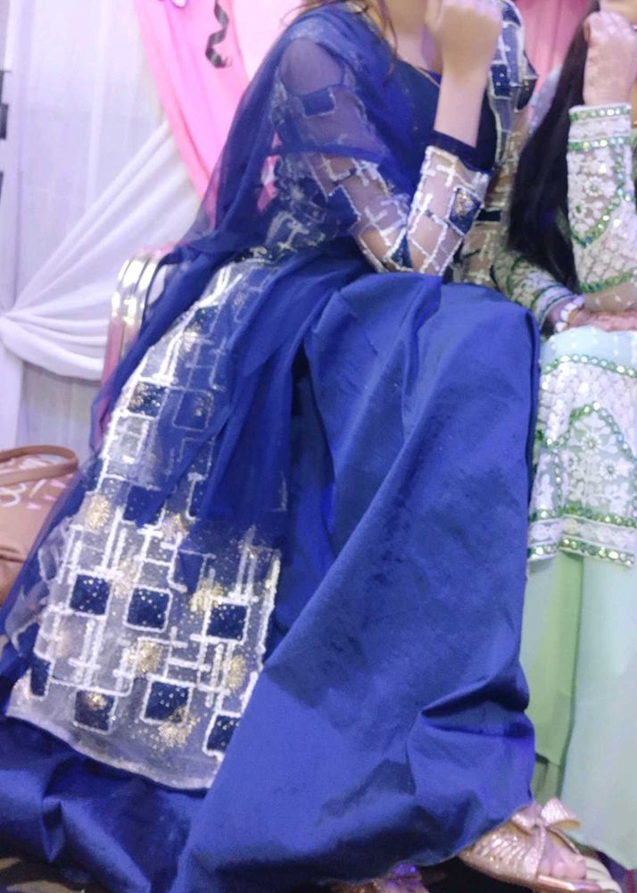 Skirt Choli And Shrug