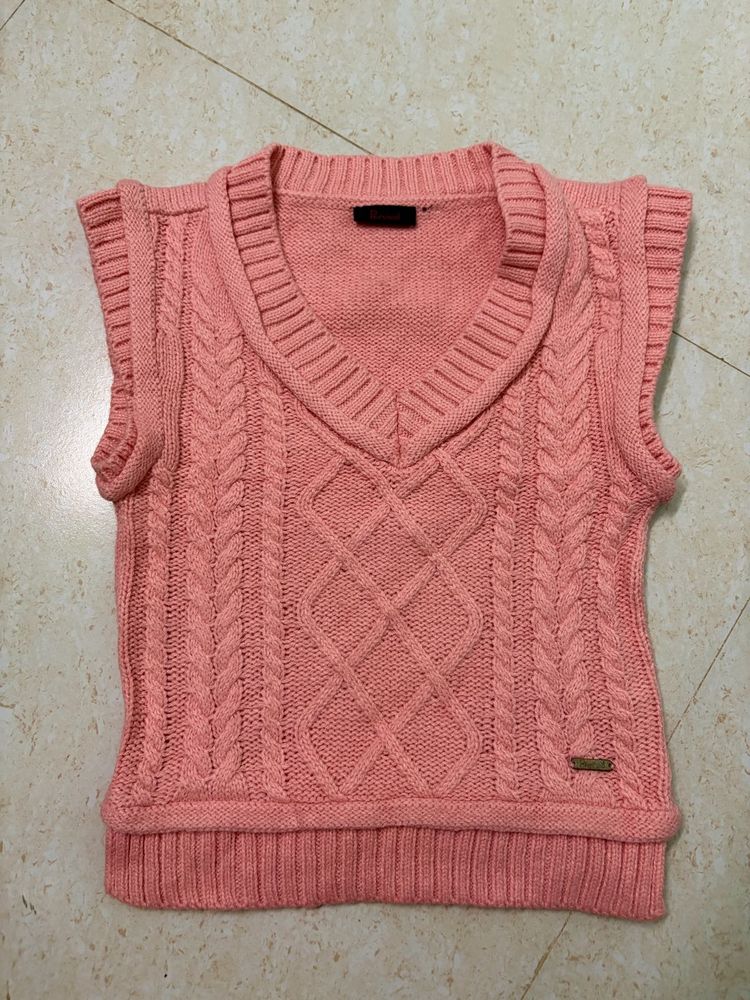 Pink Knitted Vest 🎀