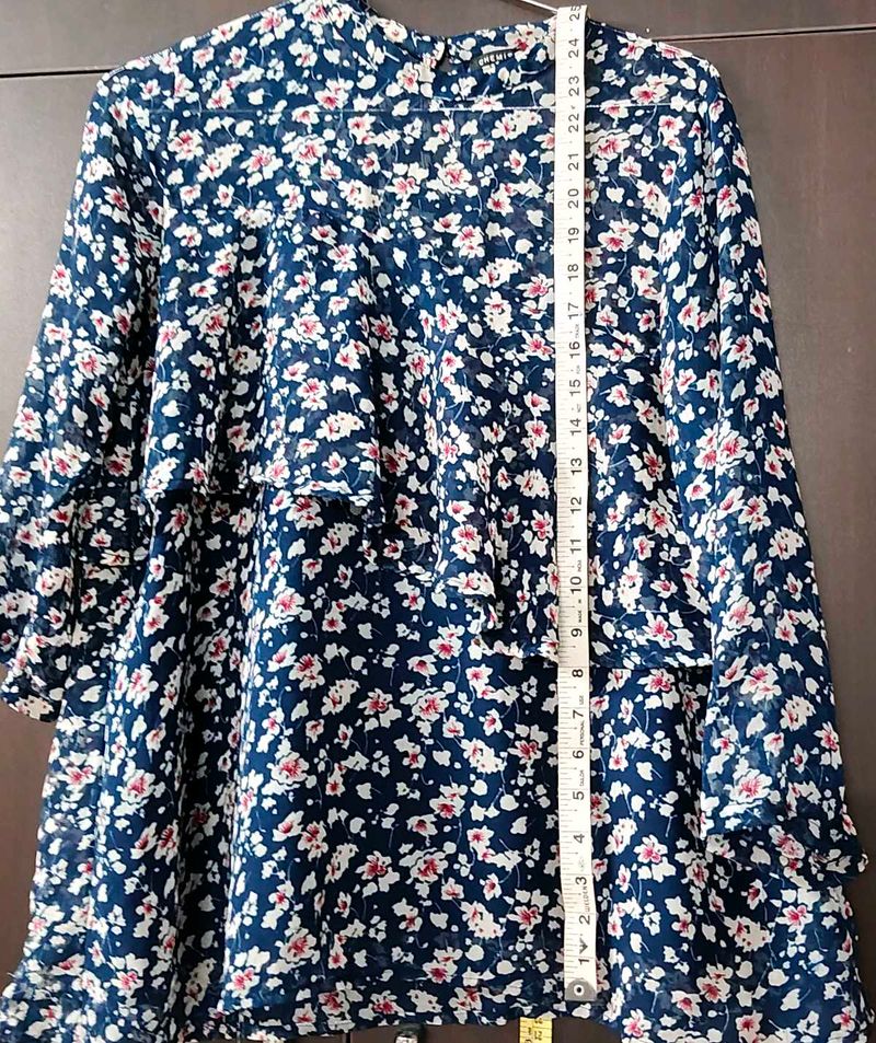 Chic Floral high-low Print Top with frills