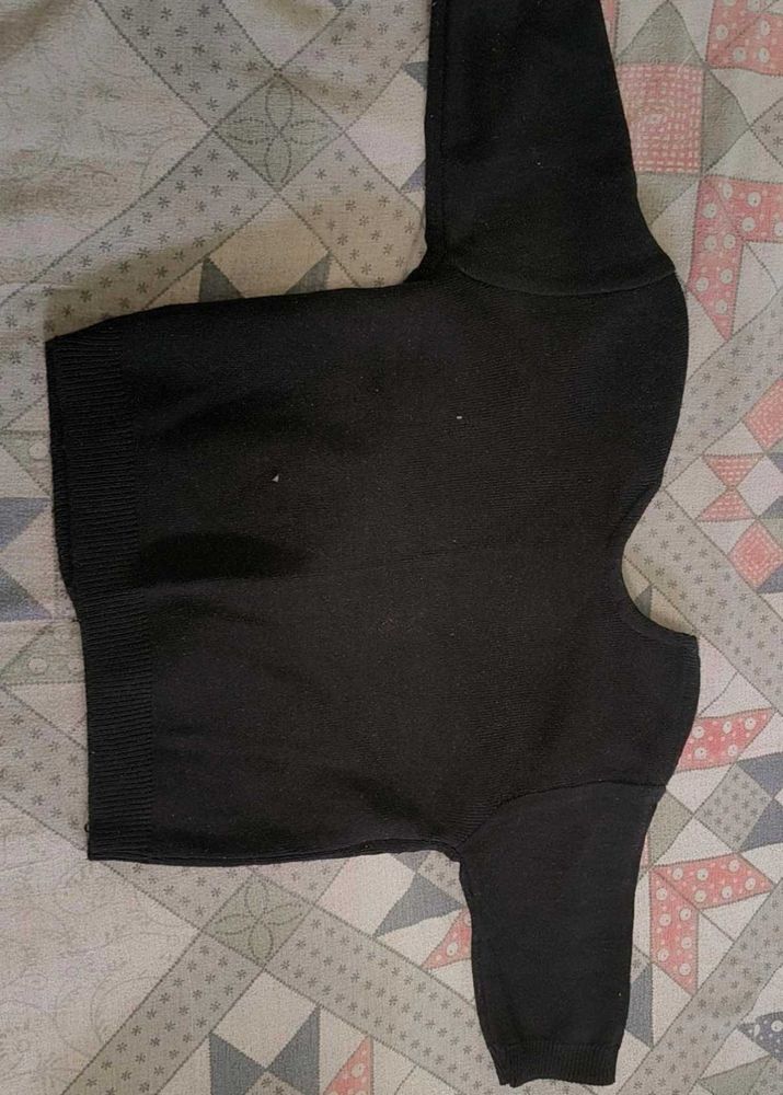 Black Cropped Turtleneck Top