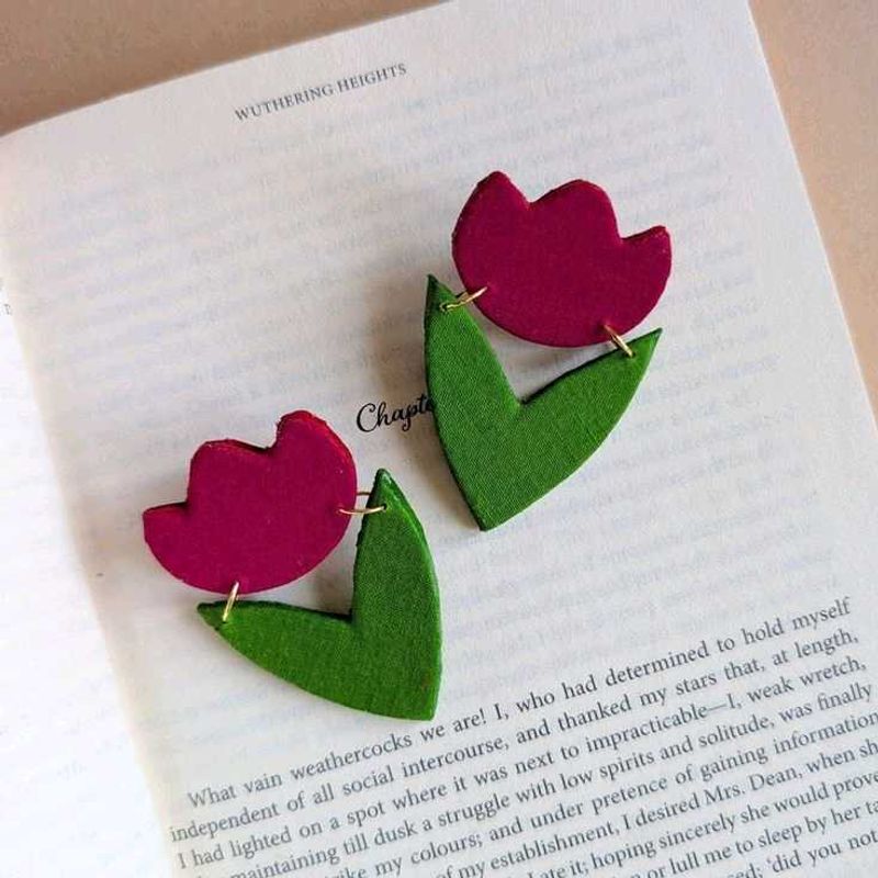 Tulip Earrings