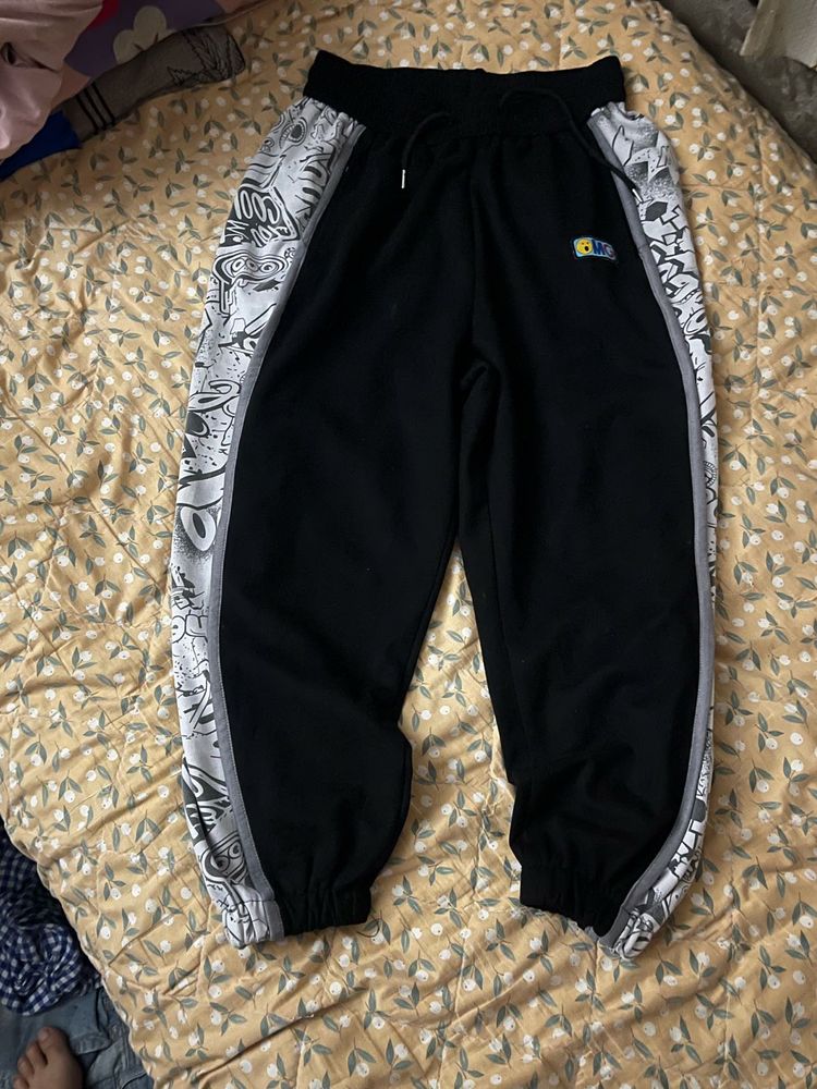Graphic Print Joggers