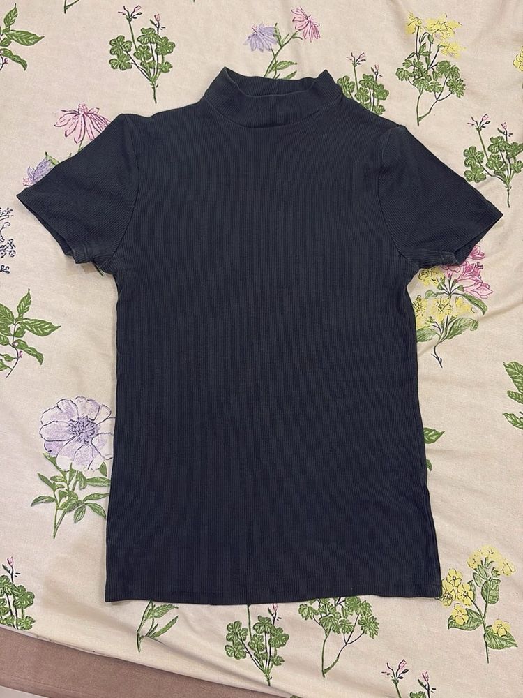 Black Mock Neck Short Sleeve Top