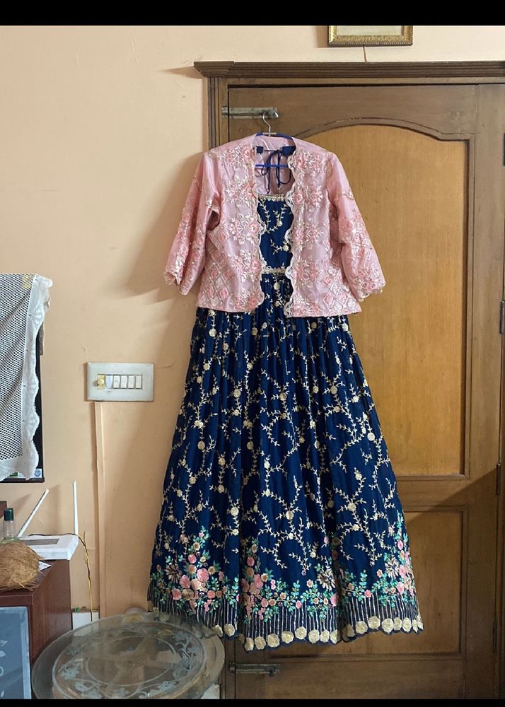 PLUS SIZE PINK &amp; BLUE HEAVY GOWN