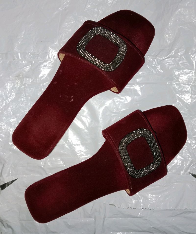 slippers