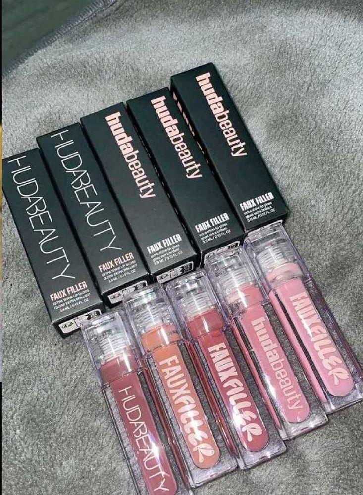 Huda Beauty Faux Filler Gloss