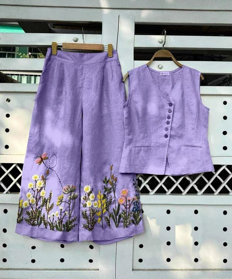 Lilac Embroidered Linen Set
