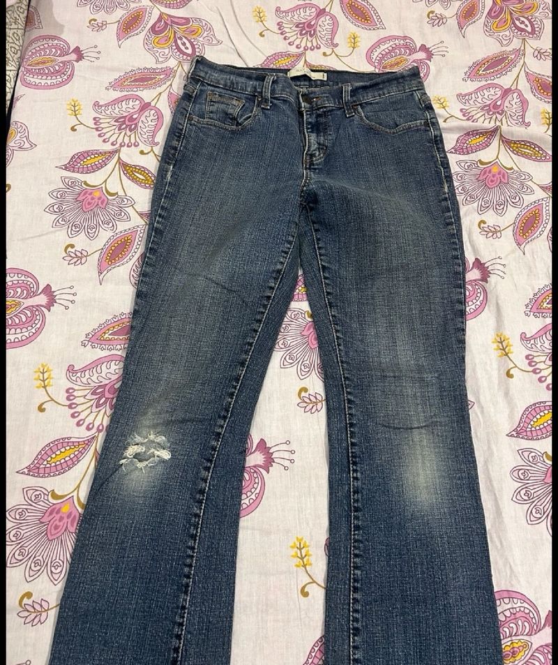 Levis Classic Blue Denim Jeans