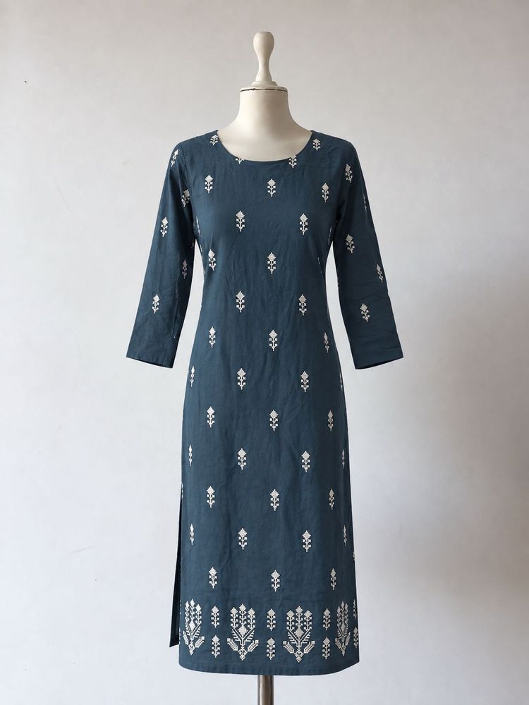 Elegant Teal Kurta with White Print