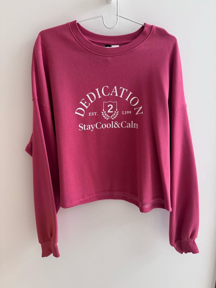 Cropped graphic sweatshirt from H&amp;M