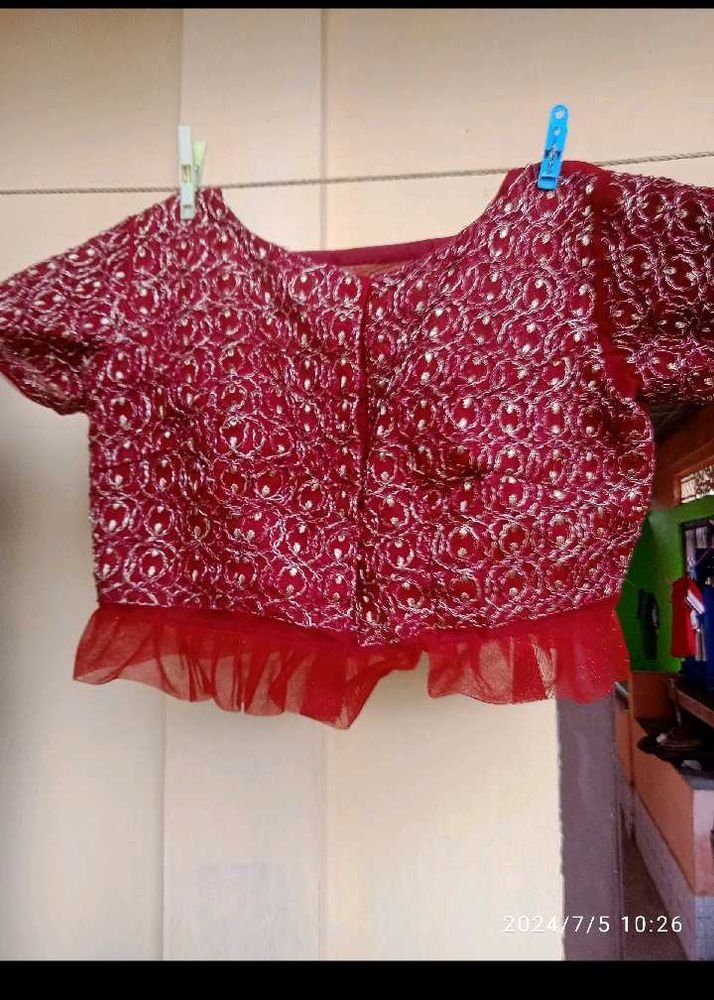 Beutiful Saree With Designer Blouse