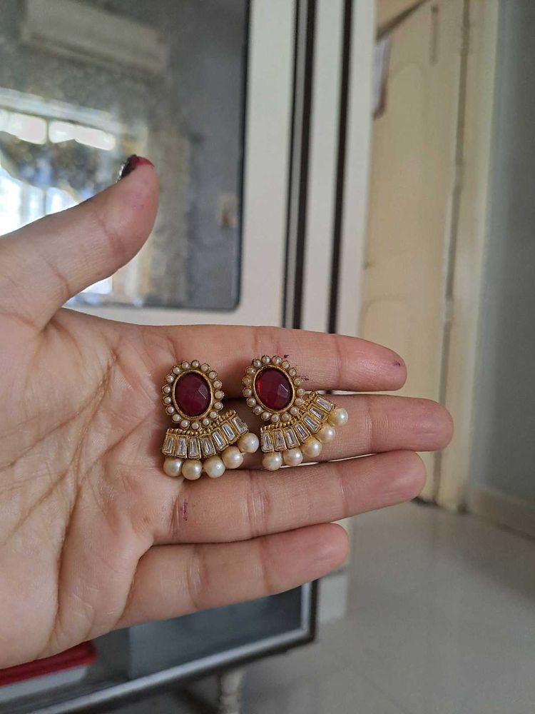 Red Stone Kundan Earring