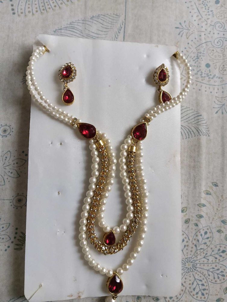 Pearl Necklace &amp; Earring Set
