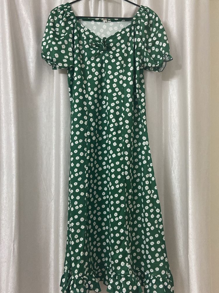Beautiful Green Dress Up For Sale