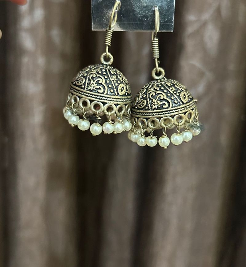 Traditional Jhumka Earrings with Pearls