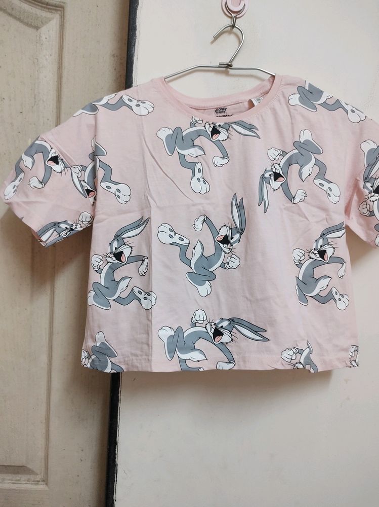 Bunny Trendy Crop top of looney tunes