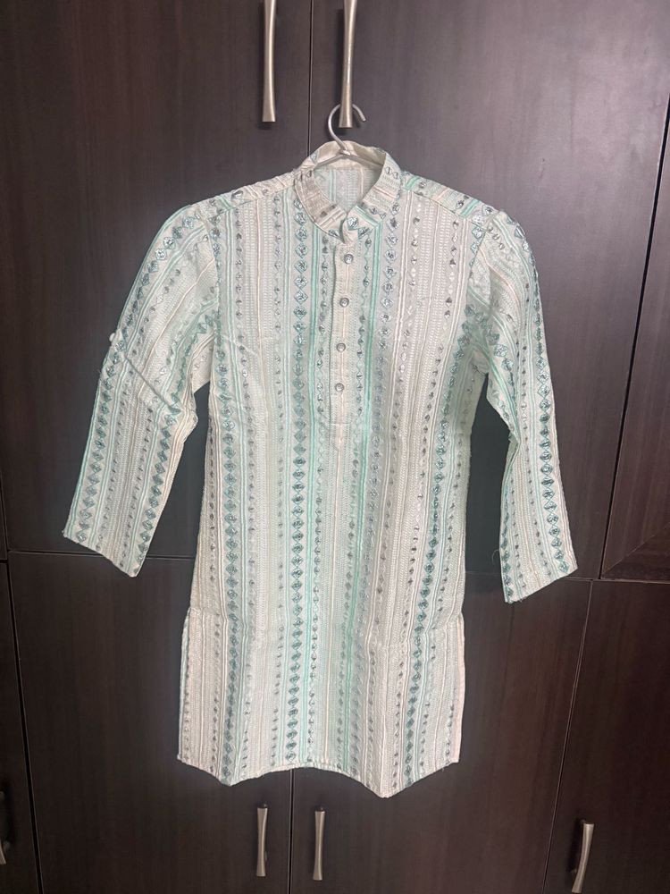 boys Off white kurta with blue embroidery