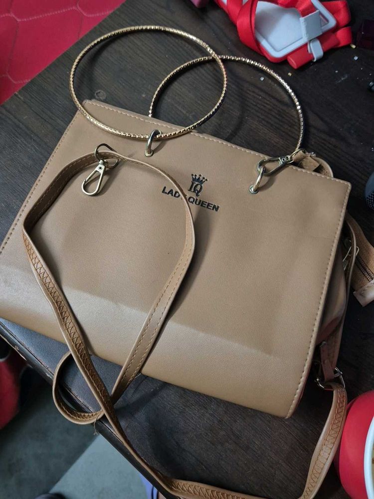 Stylish Tan Handbag