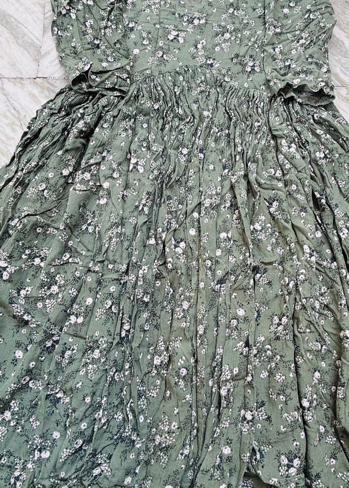 Green Floral Smocked Maxi Dress