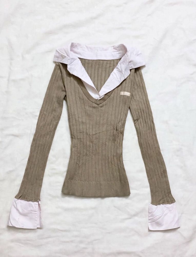 Chic V-Neck Long Sleeve Top