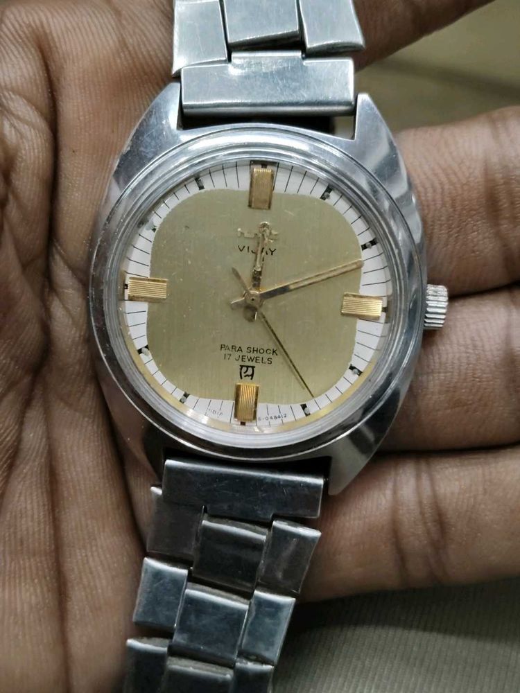 Vintage hmt Vijay Para Shock 17 Jewels Watch