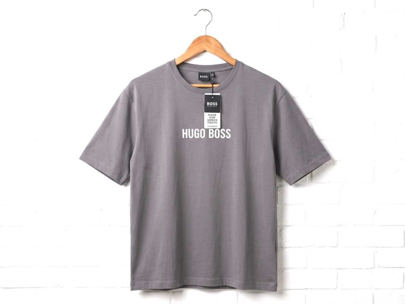 💯OG Hugo Boss Brand New tshirt with Tag🏷
