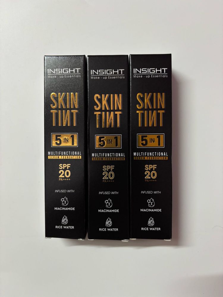 Insight Skin Tint Multifunctional Serum Foundation