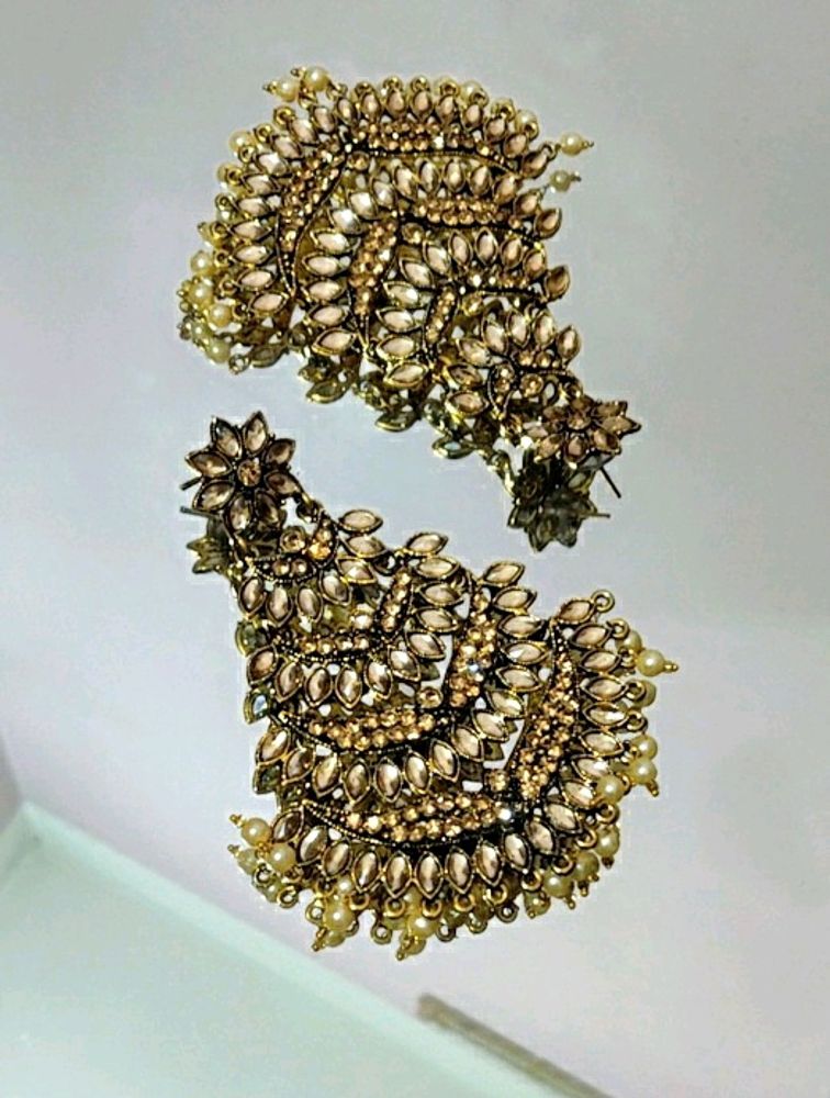 Royal Dazzling Earrings