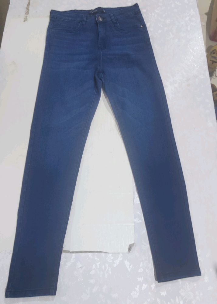 Tokyo Talkies Women's Casual Jeans. Like New..