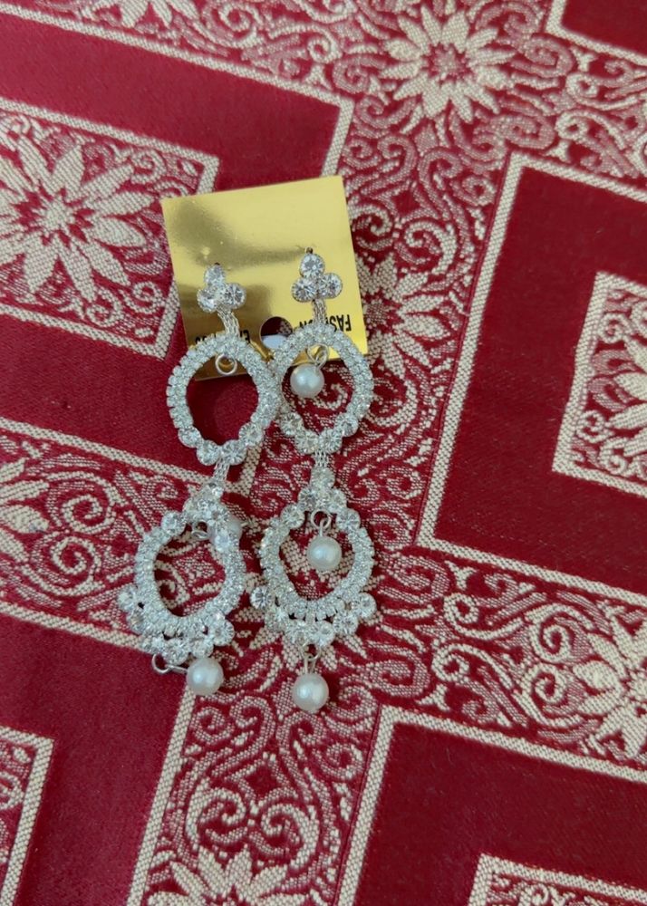 Elegant Pearl Drop Earrings
