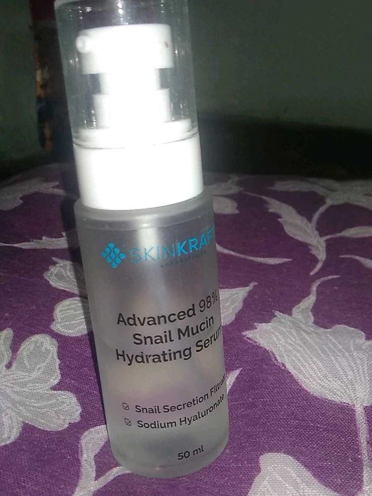 SkinKraft Advanced 98% Snail Mucin Serum