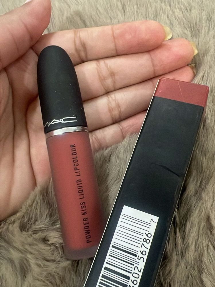 MAC Powder Kiss Liquid Lipcolour