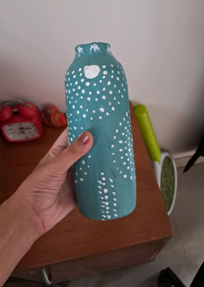 Showpiece Handmade Beautiful Crafted Bottle