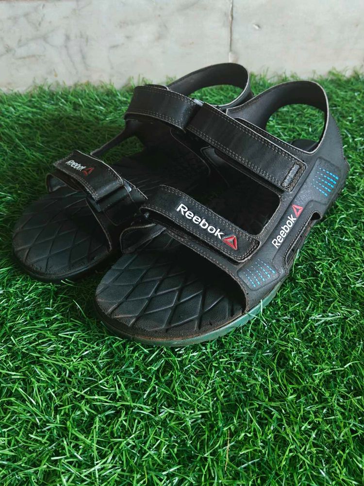 Reebok Men's UK8 sandal