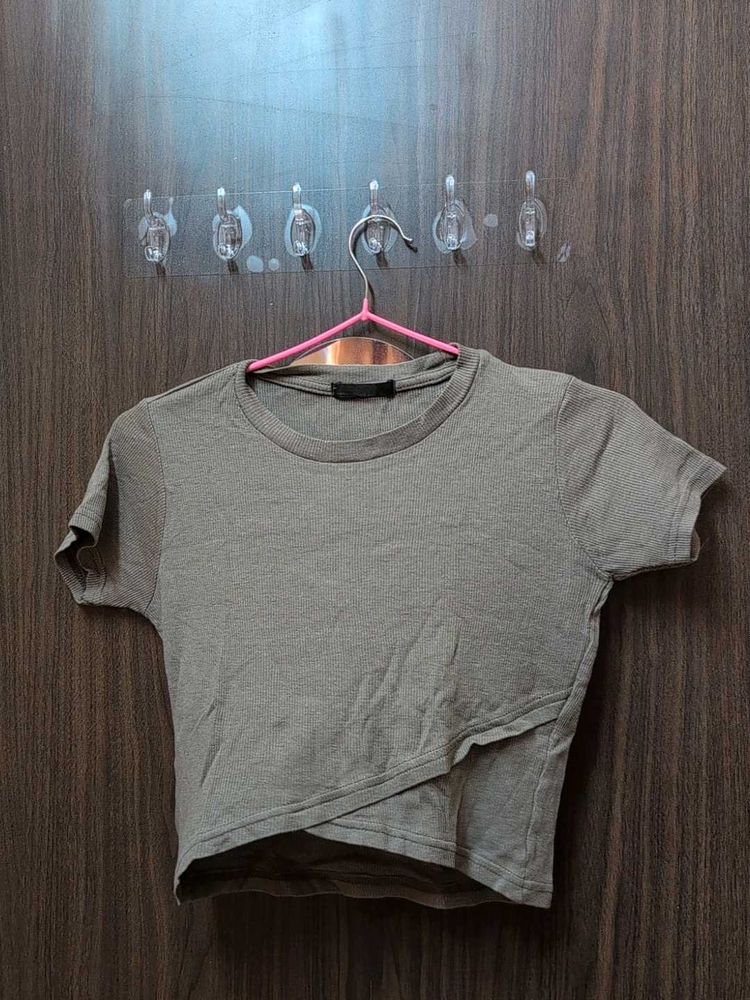 Ribbed crop top