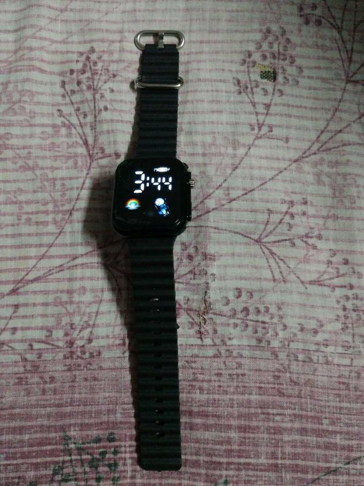 Digital Smart Watch