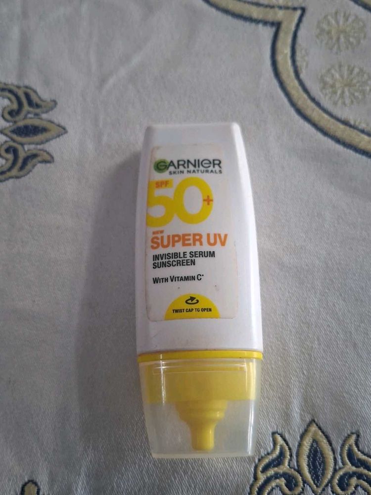 Garnier Super UV Invisible Serum Sunscreen SPF 50+
