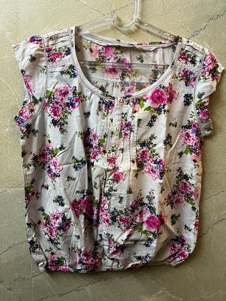 Floral Print Button-Up Blouse